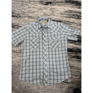 Wrangler Men's Short Sleeve Button-Up Shirt, Size L Large, Light Blue